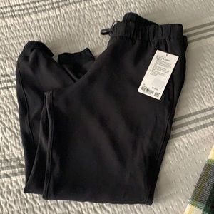 Lululemon Woven On the Fly Jogger